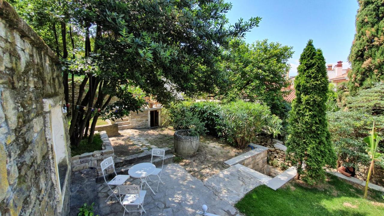 דירות Secret Garden Of פיראן מראה חיצוני תמונה