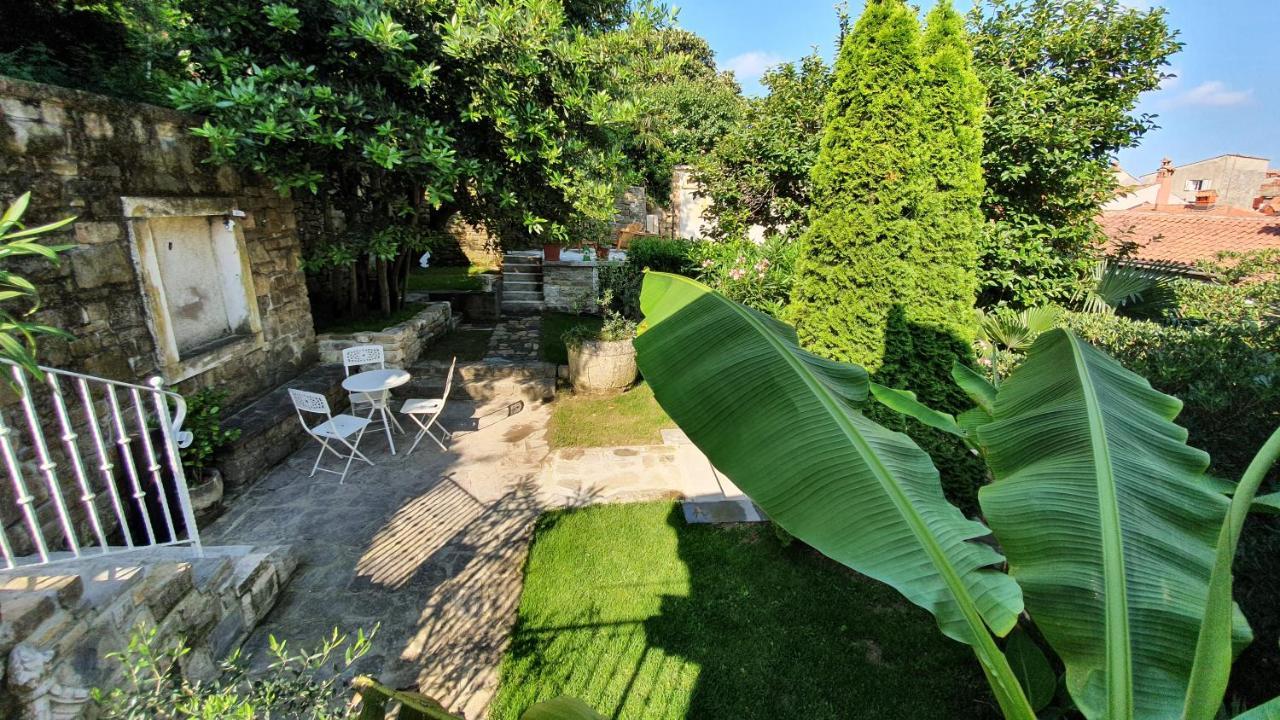 דירות Secret Garden Of פיראן מראה חיצוני תמונה